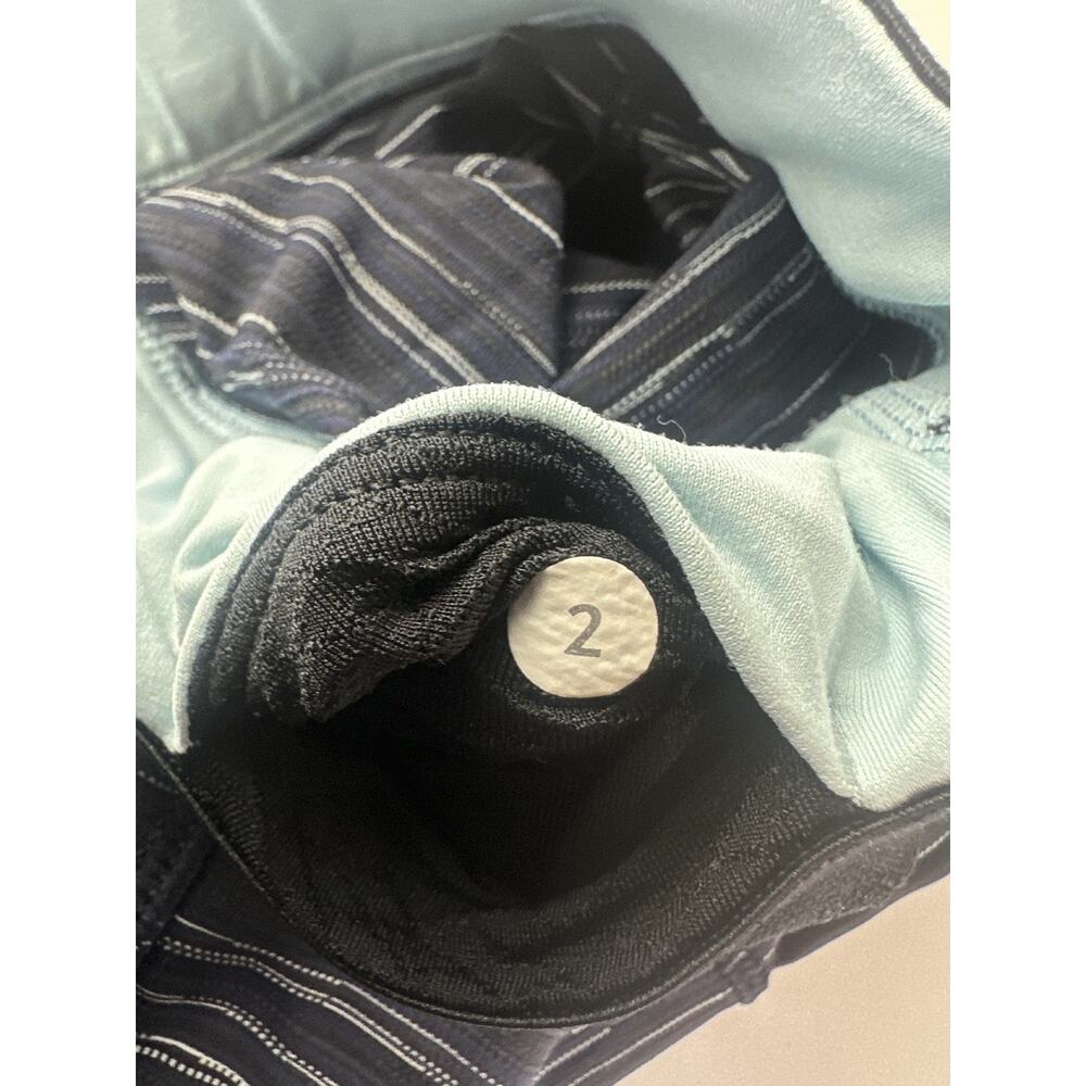 Lululemon What The Sport Short Stripe Pockets Run Stretch Blue Black Size 2 - Picture 9 of 15